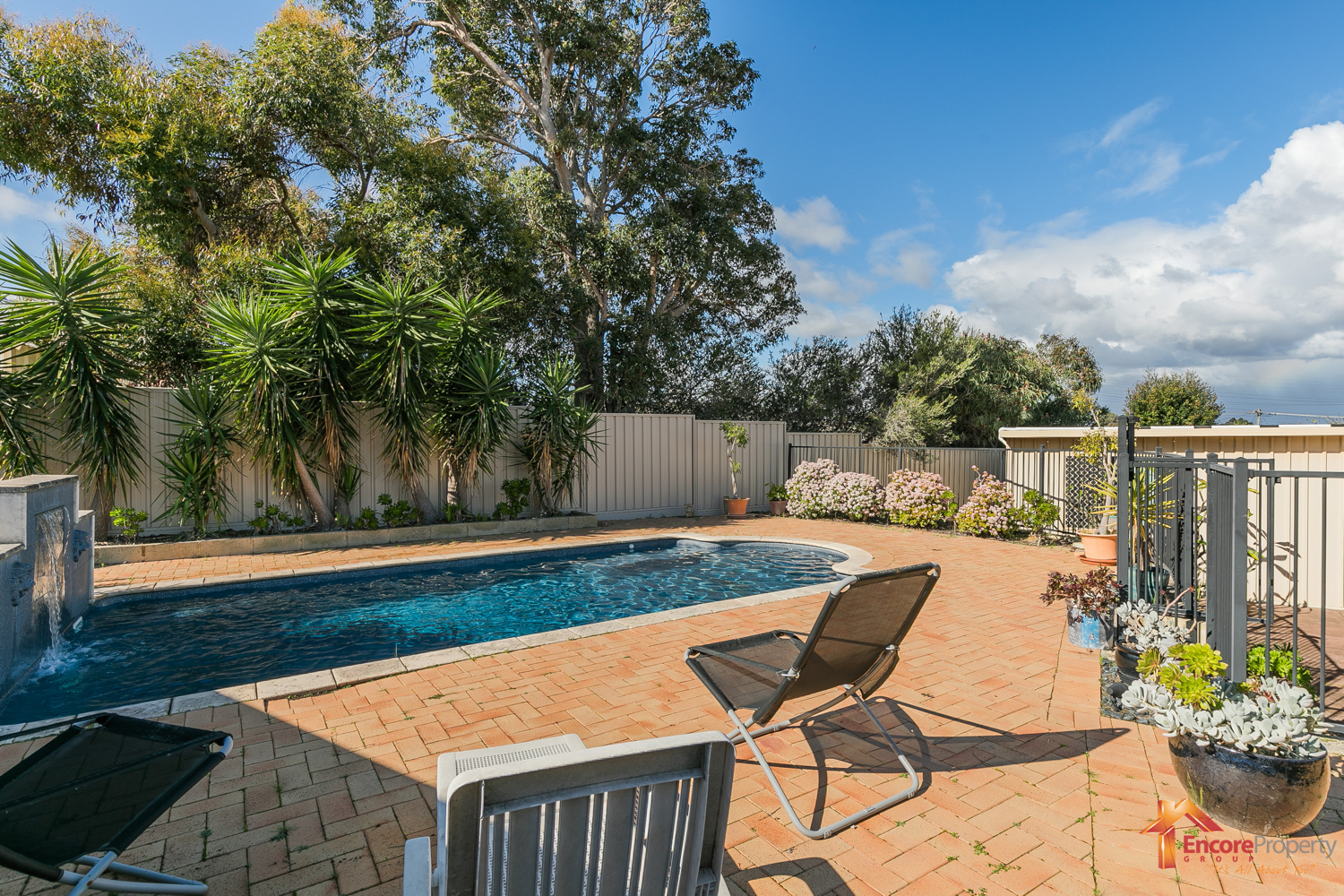 4 Hazlett Close, SOUTH LAKE, WA 6164 AUS