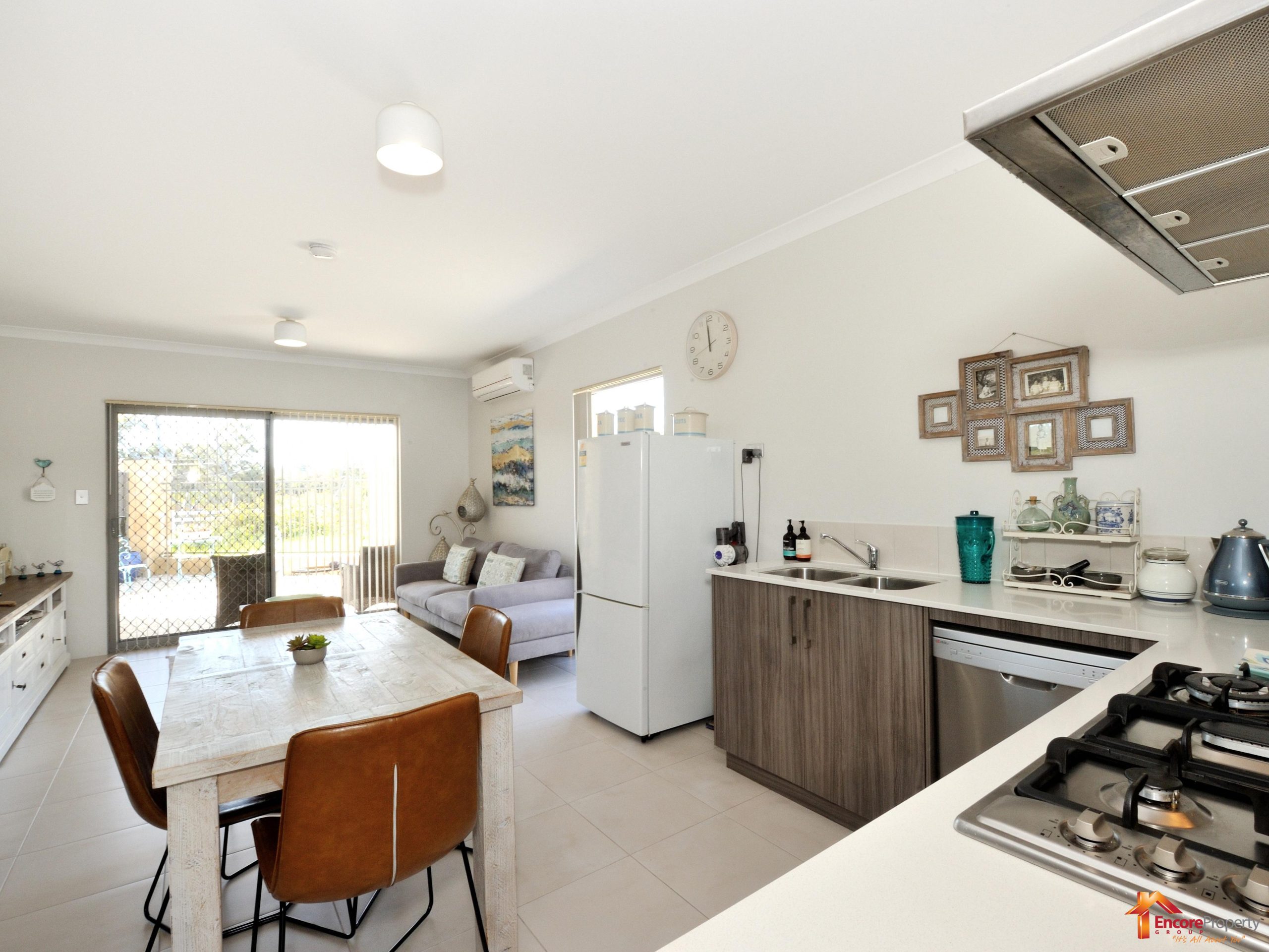 62 Daybreak Loop, WELLARD, WA 6170 AUS