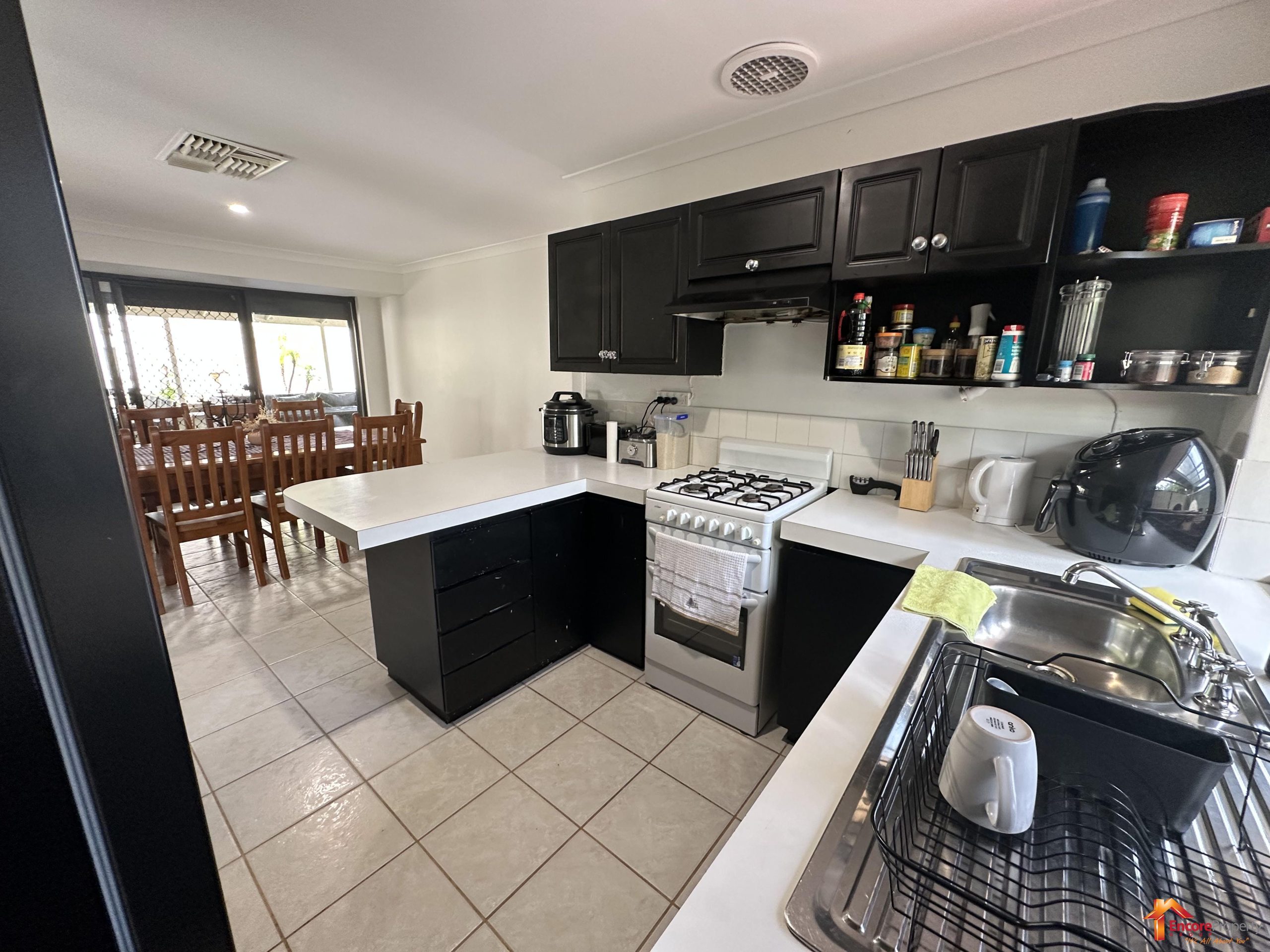 4 Patrick Vista, PARMELIA, WA 6167 AUS