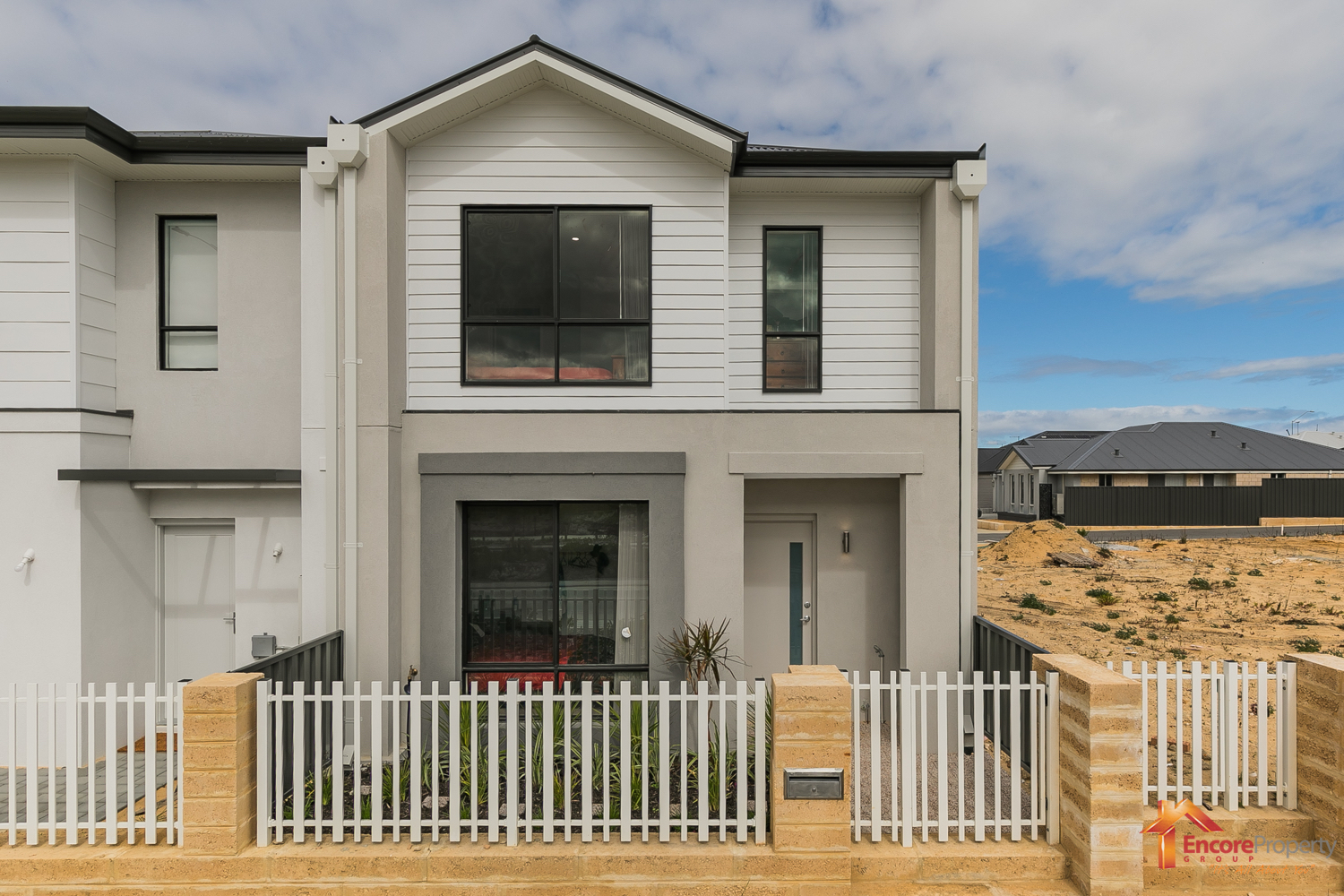 24 Everest Parkway, LAKELANDS, WA 6180 AUS