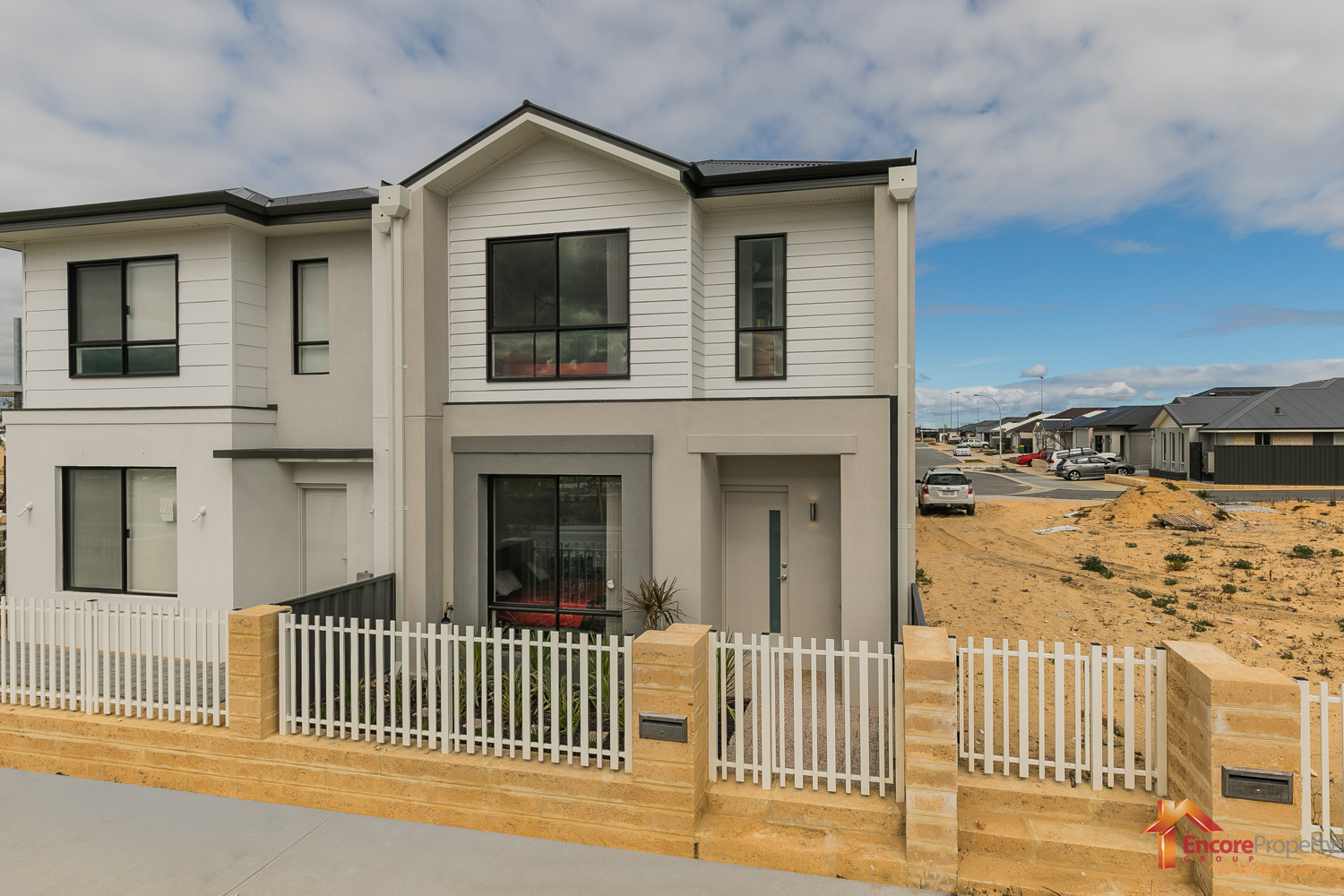 24 Everest Parkway, LAKELANDS, WA 6180 AUS