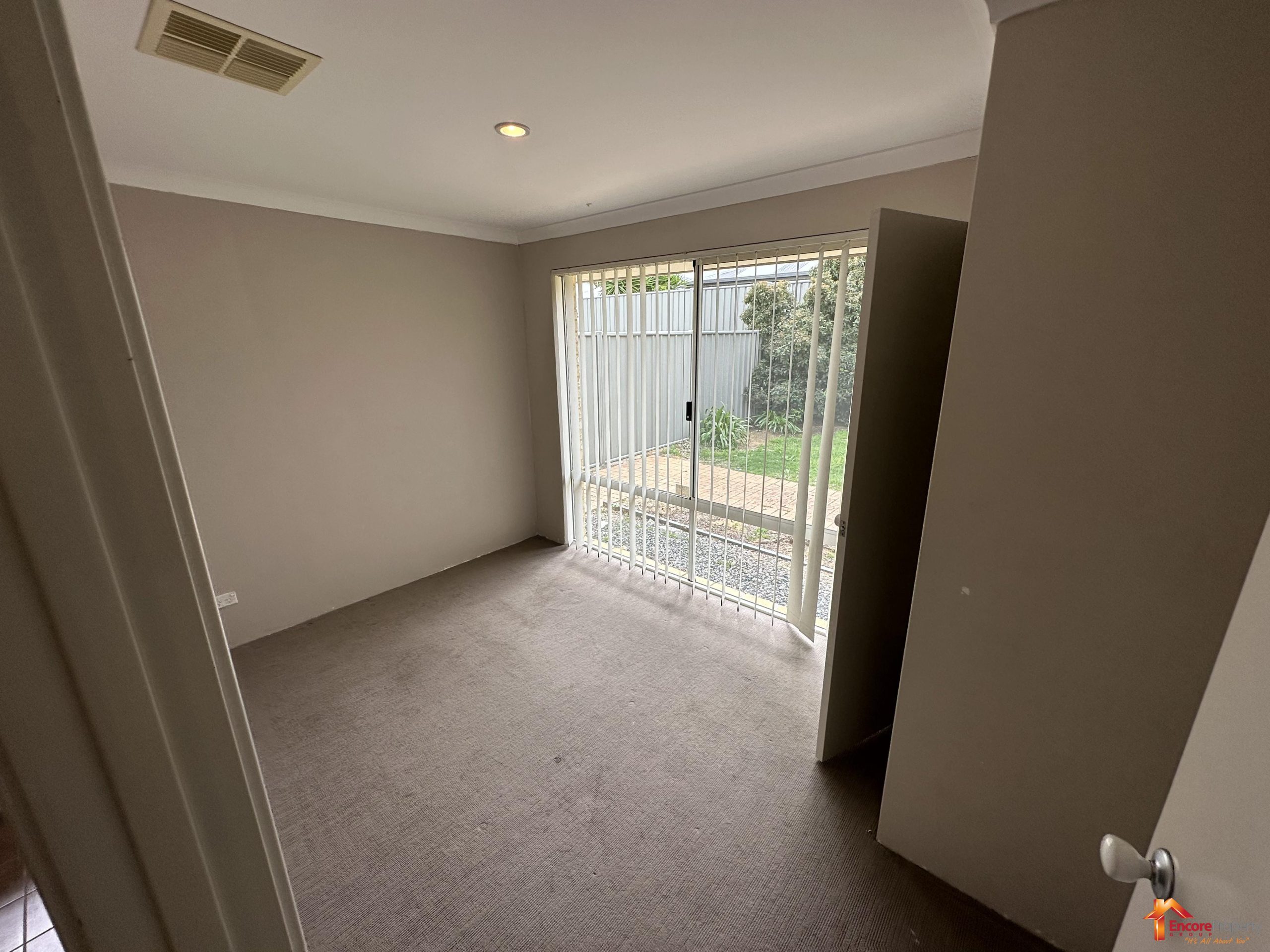 45 Ringwood Loop, WELLARD, WA 6170 AUS