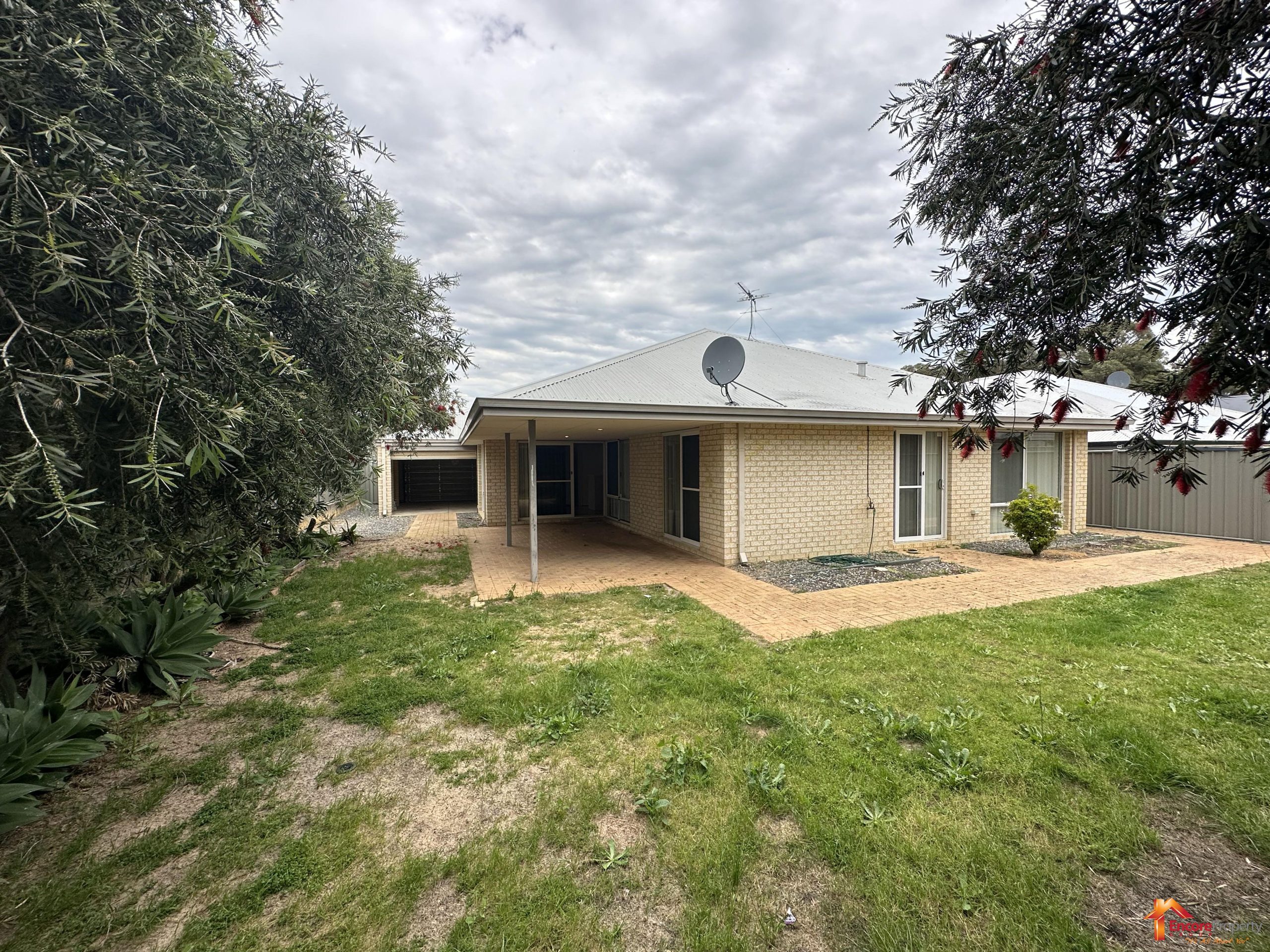 45 Ringwood Loop, WELLARD, WA 6170 AUS