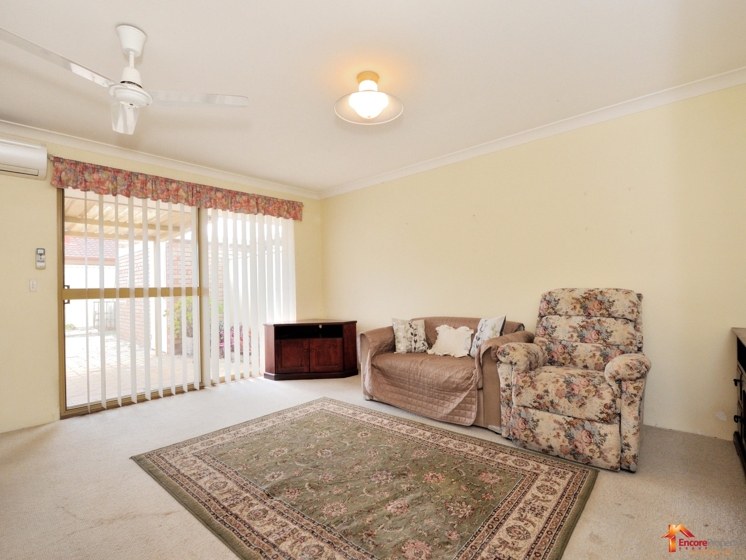 7/8 Merope Close, ROCKINGHAM, WA 6168 AUS