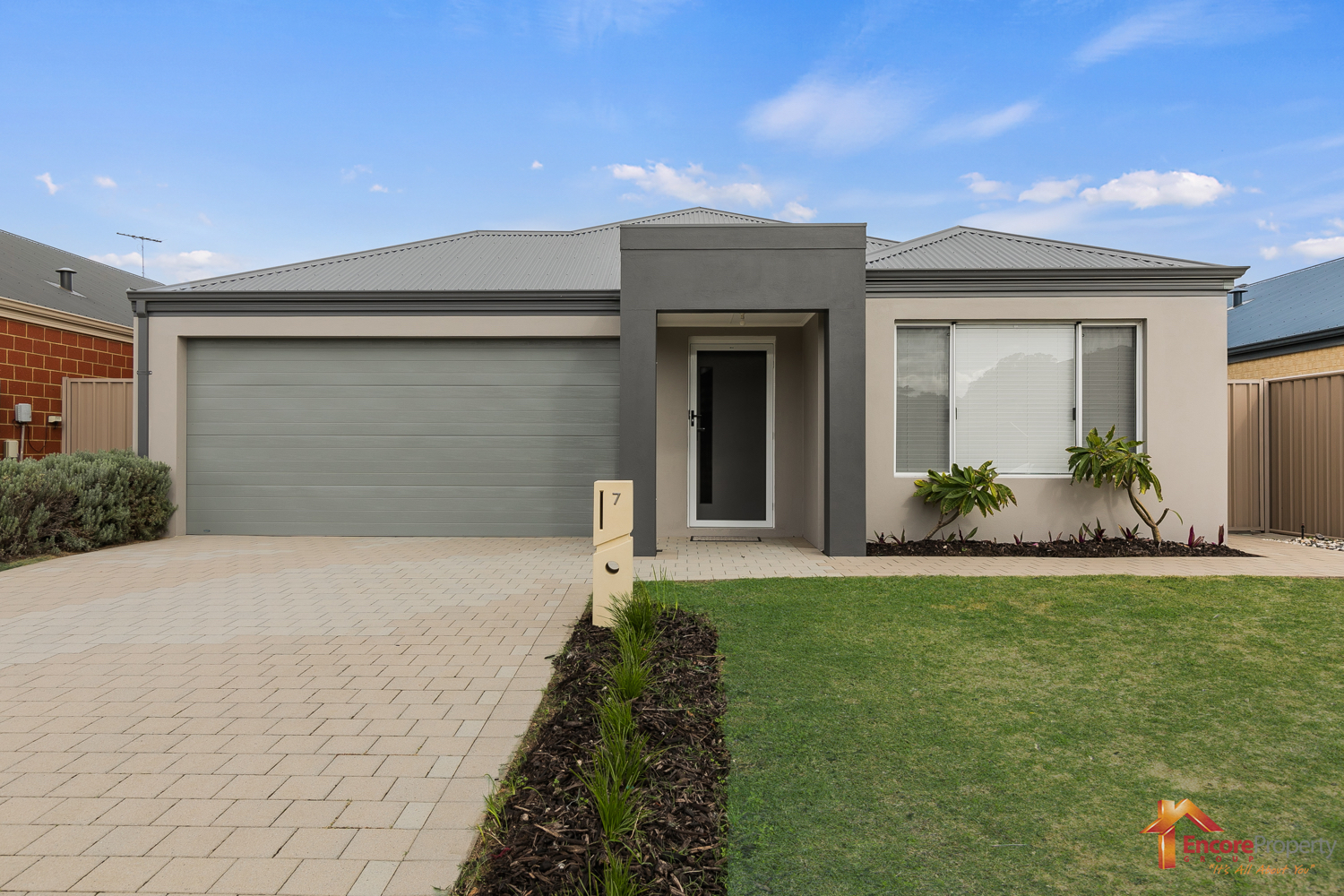 7 Rochdale Circle, MEADOW SPRINGS, WA 6210 AUS