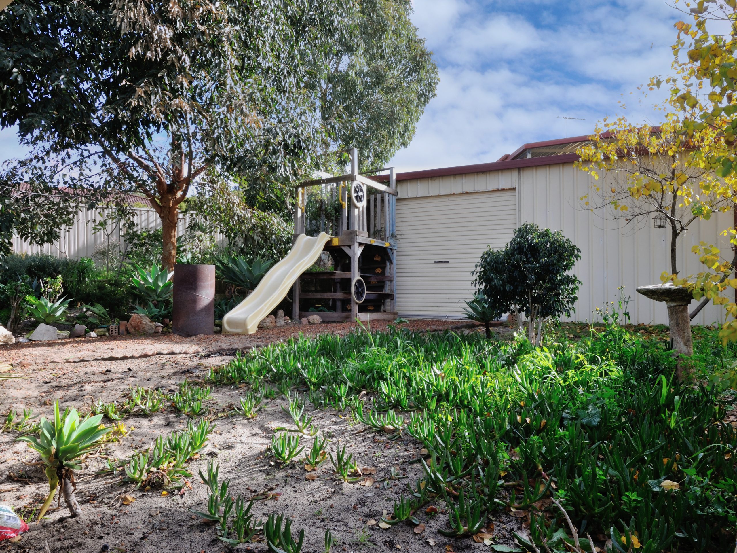 6 Salter Place, PARMELIA, WA 6167 AUS