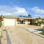 11 Muir Close, WAIKIKI, WA 6169 AUS