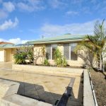 11 Muir Close, WAIKIKI, WA 6169 AUS