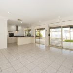 11 Muir Close, WAIKIKI, WA 6169 AUS