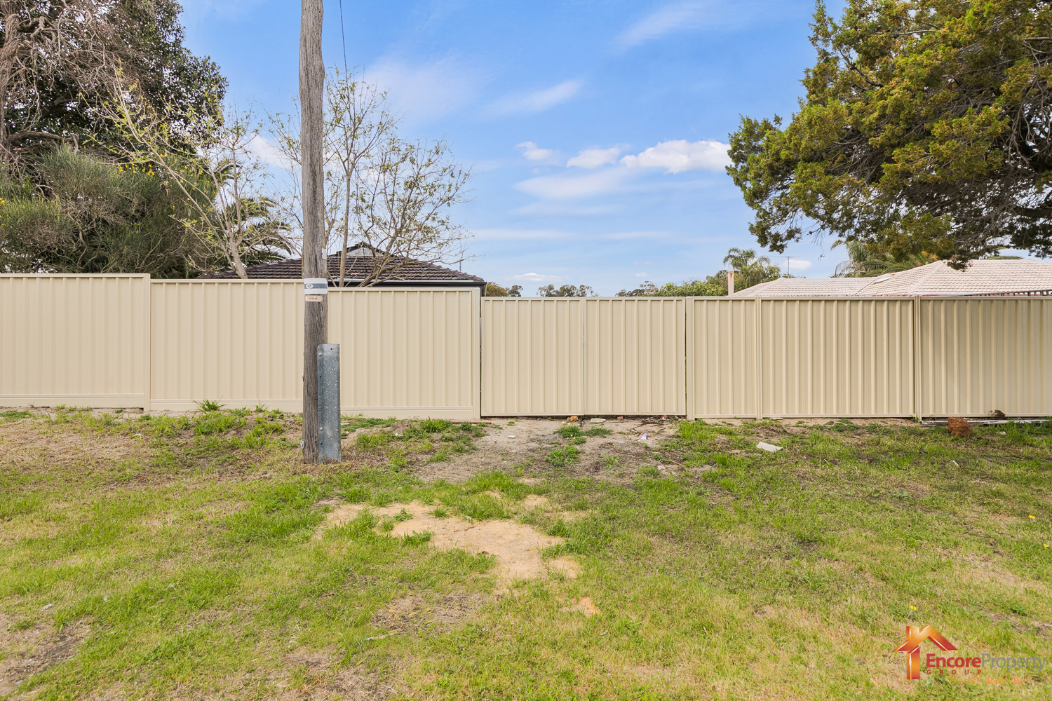 6 Dawson Way, PARMELIA, WA 6167 AUS