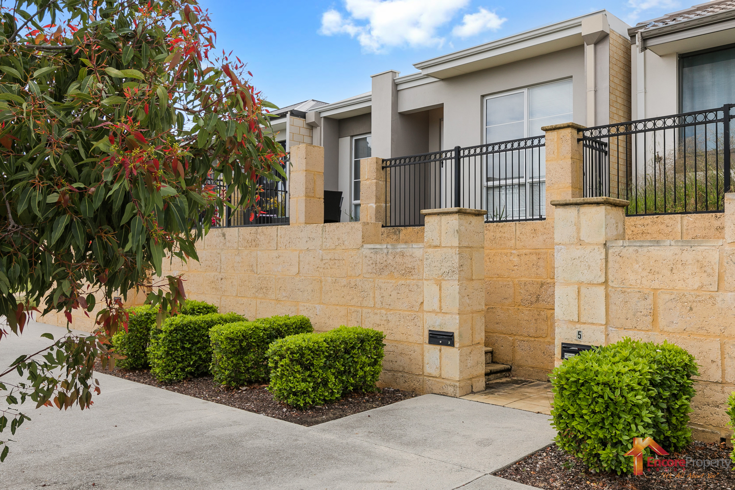 3 PharLap Parade, BALDIVIS, WA 6171 AUS