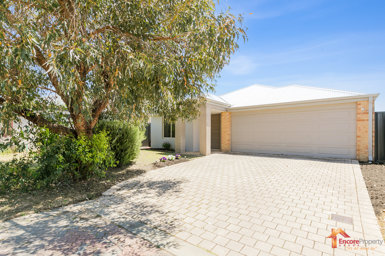 8 Solstice Bend, WELLARD, WA 6170 AUS