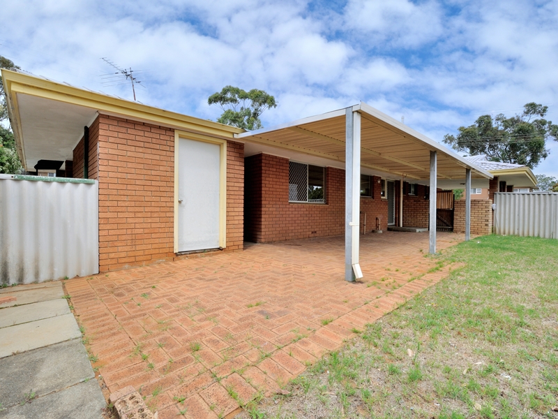 6 Tanson Road, PARMELIA, WA 6167 AUS