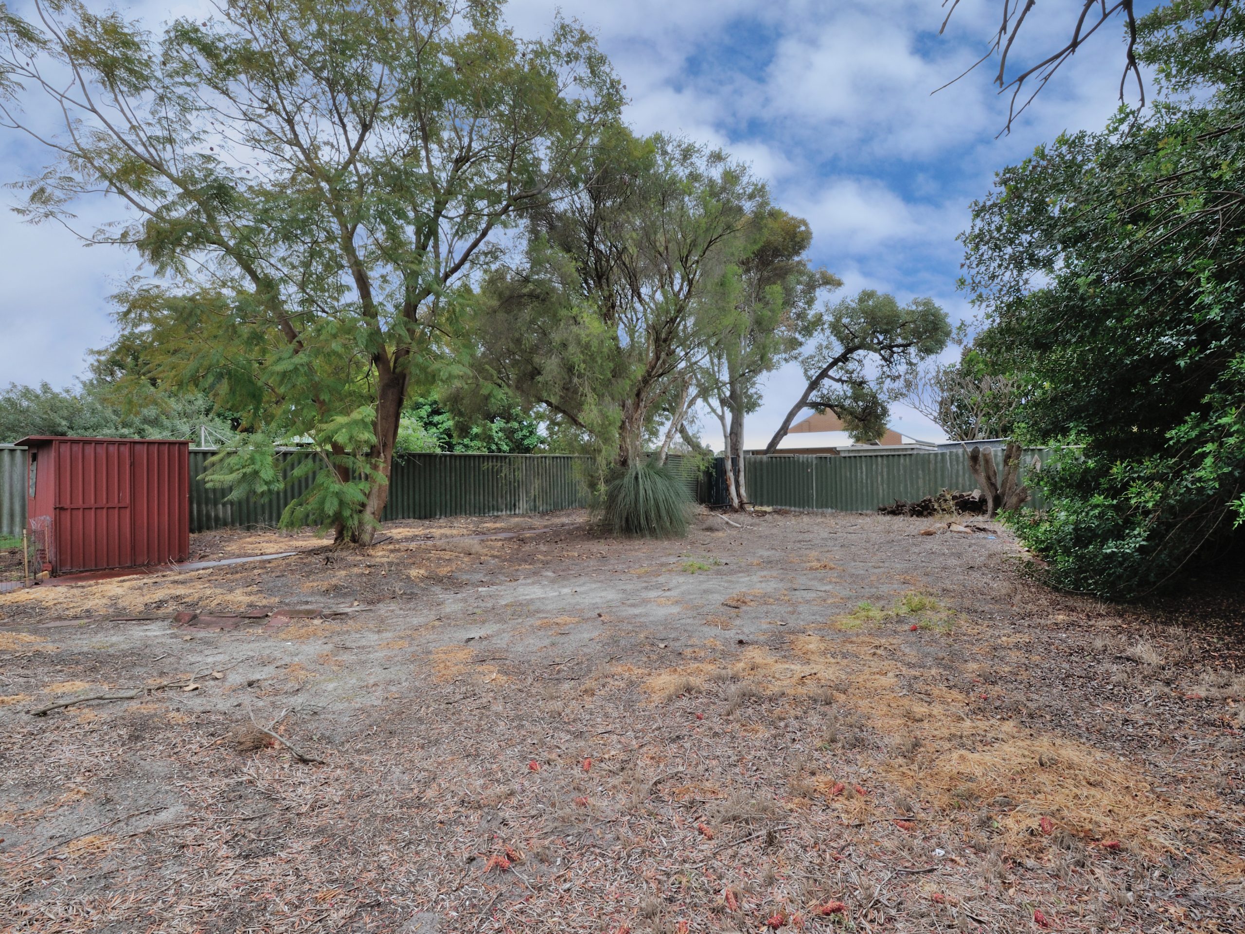 272 Spencer Road, THORNLIE, WA 6108 AUS