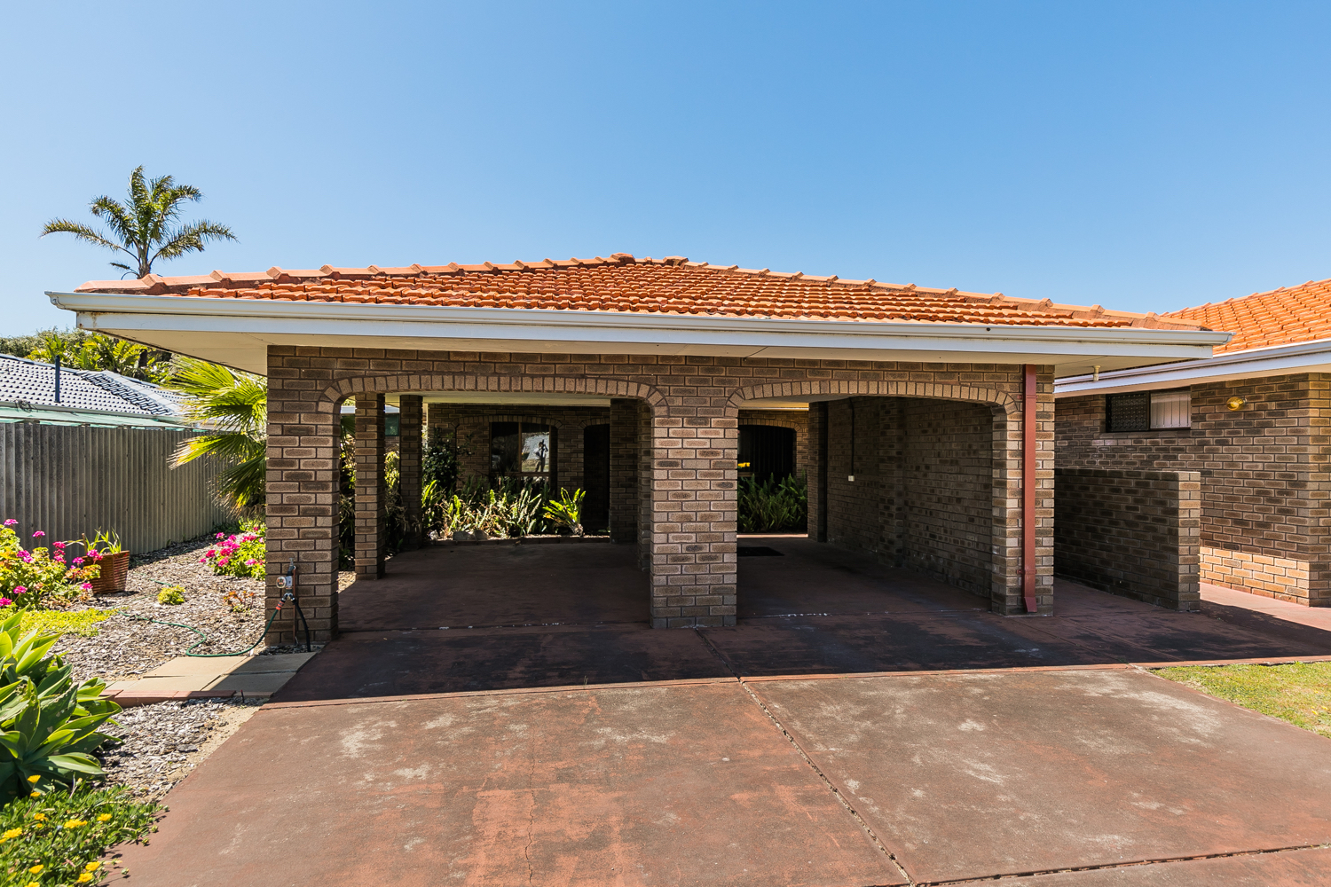 5B Waikiki Road, SAFETY BAY, WA 6169 AUS