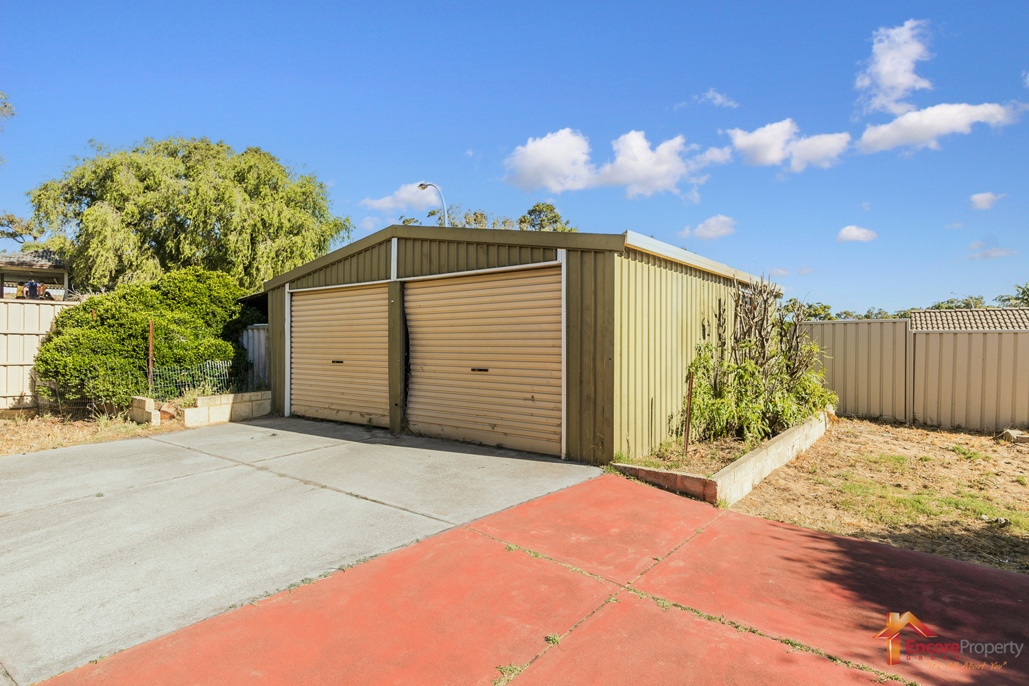 4 Camfield Loop, PARMELIA, WA 6167 AUS