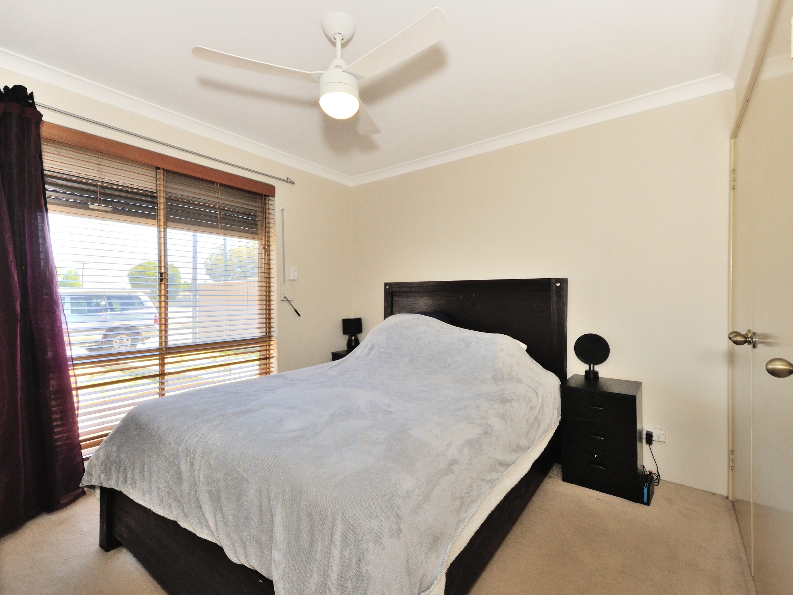 128 Alcock Street, MADDINGTON, WA 6109 AUS