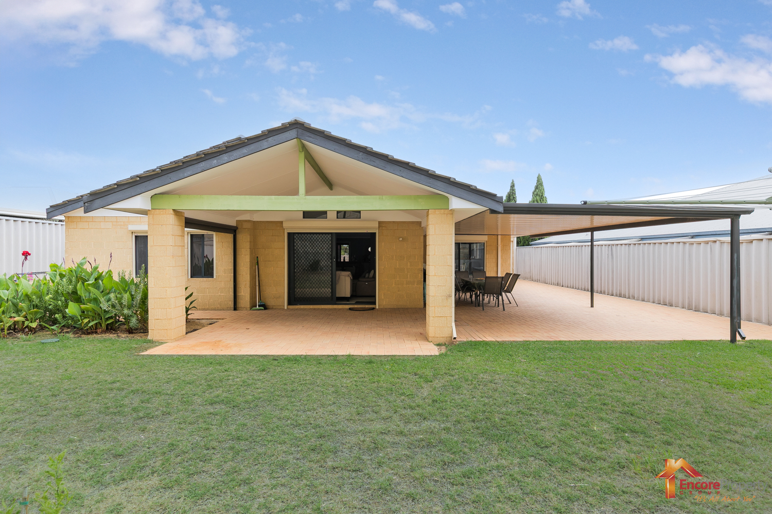 9 Dunster Way, ORELIA, WA 6167 AUS