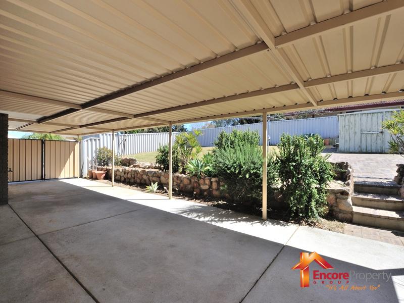 15 The Ramble, PARMELIA, WA 6167 AUS