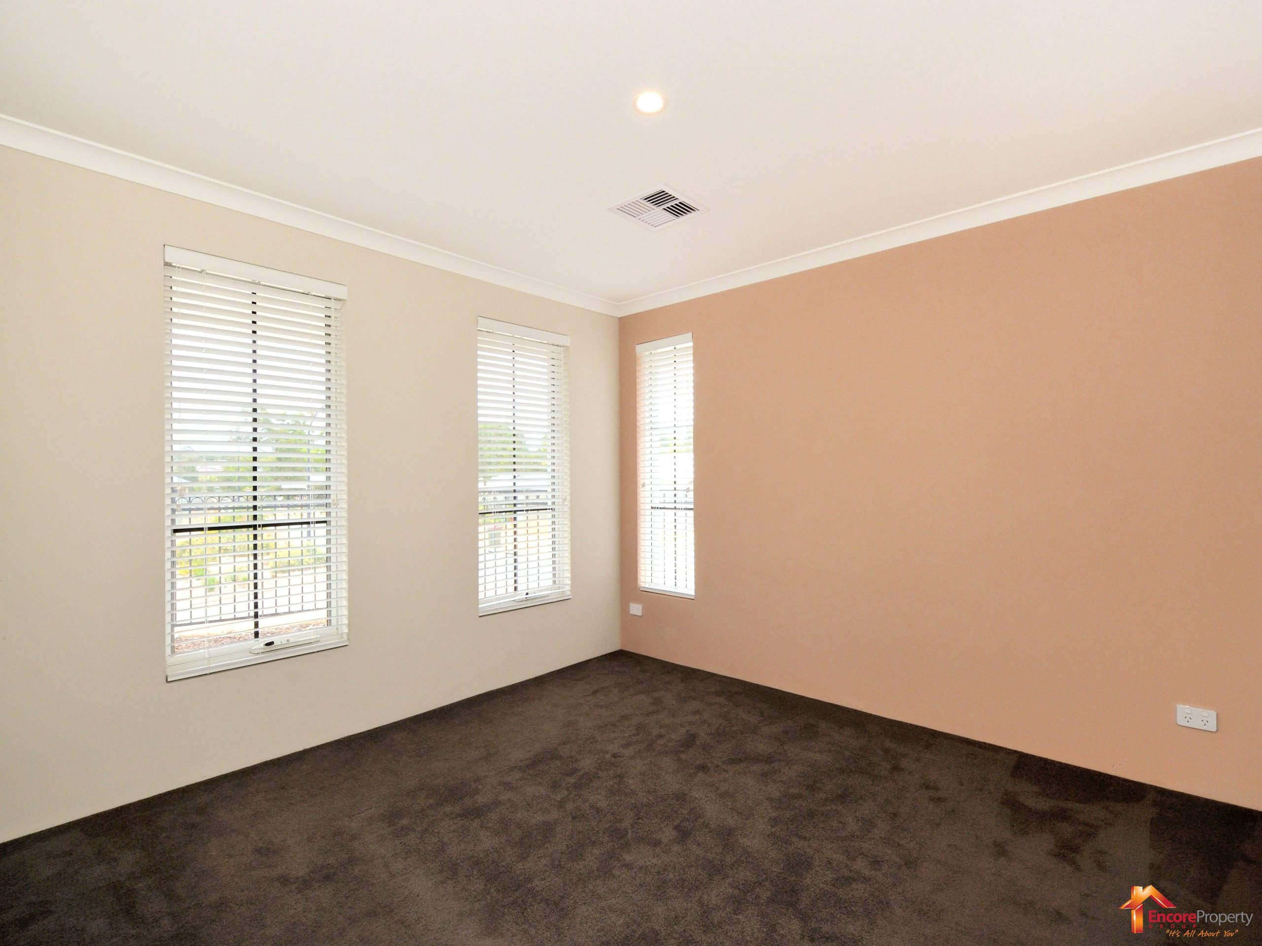 1 Ossett Street, WELLARD, WA 6170 AUS