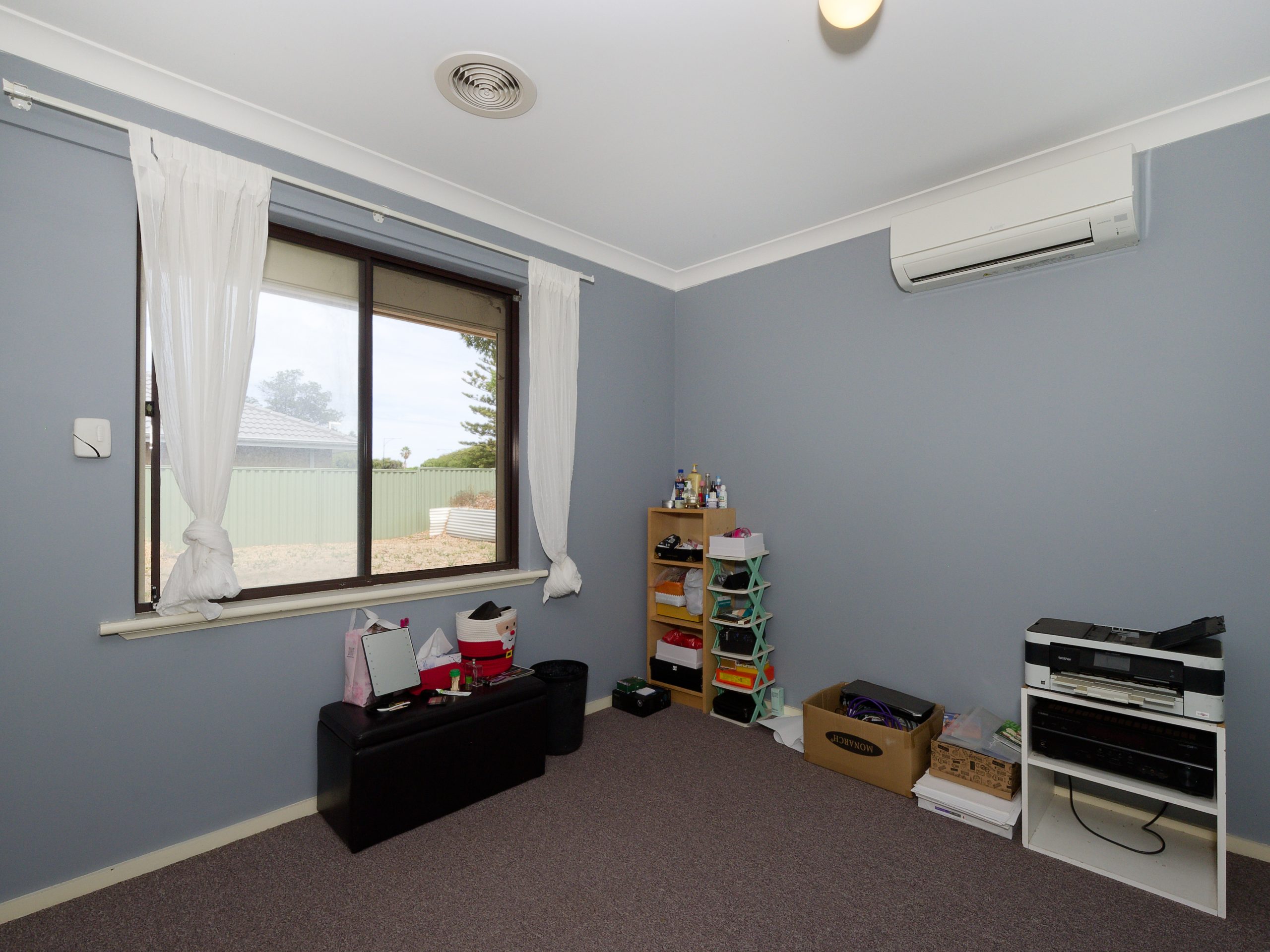 16 Campbell Way, ROCKINGHAM, WA 6168 AUS