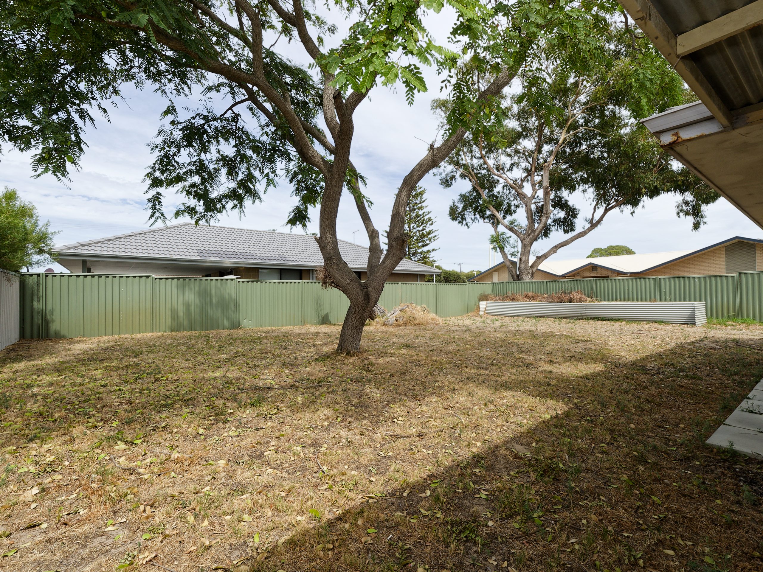 16 Campbell Way, ROCKINGHAM, WA 6168 AUS