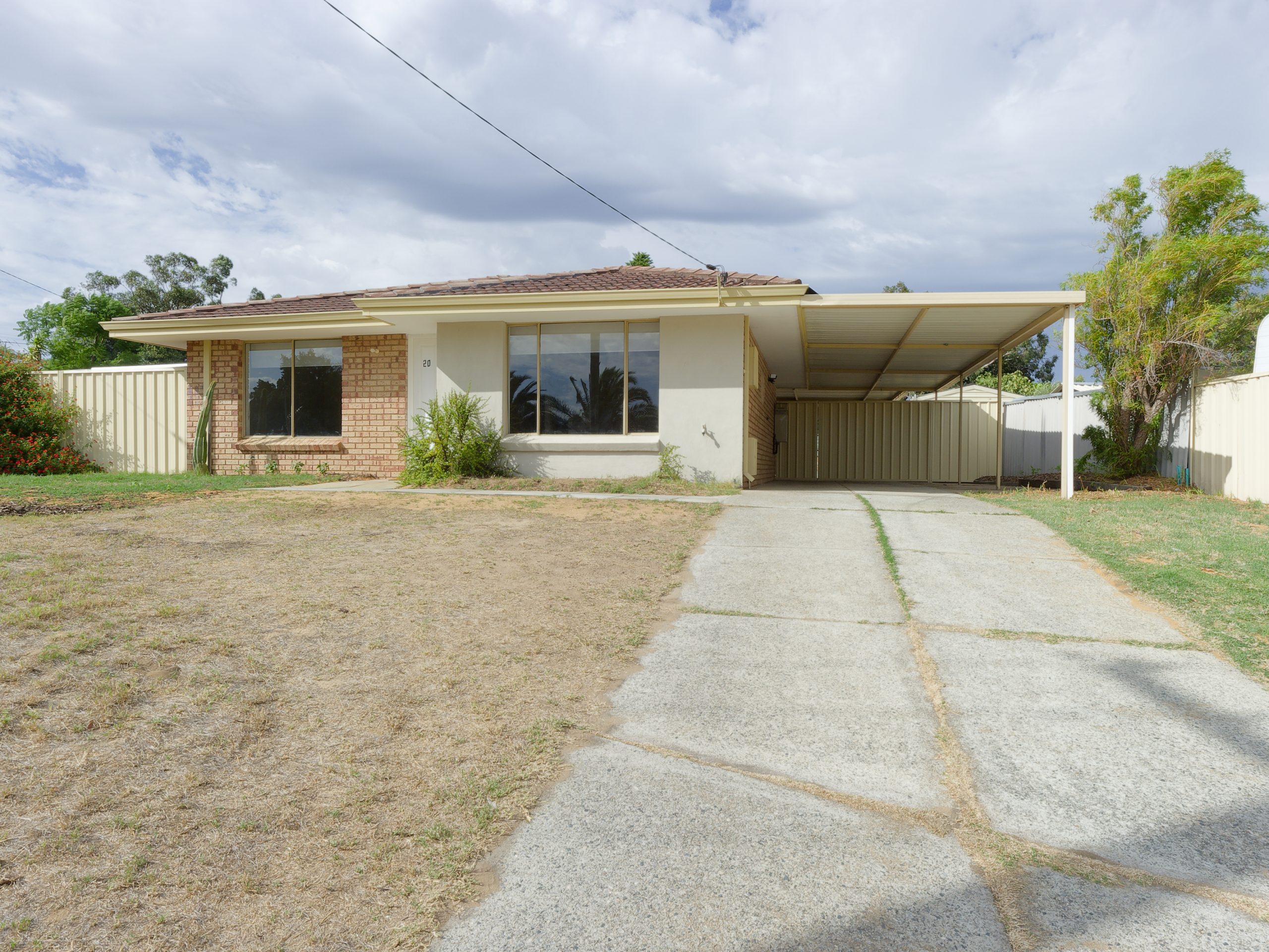 20 Mckanna Gardens, PARMELIA, WA 6167 AUS