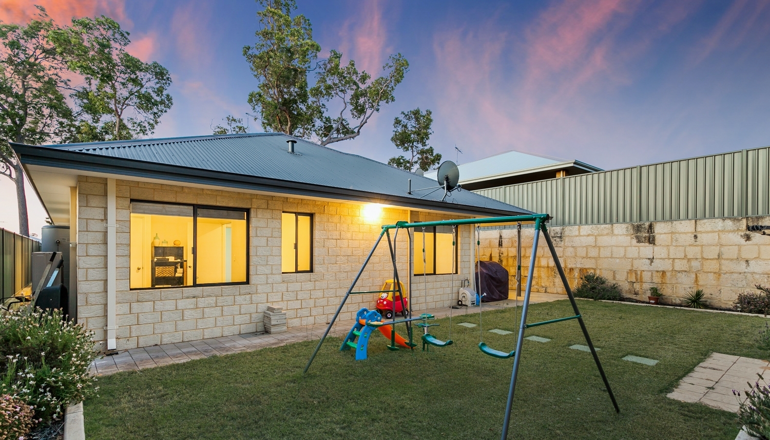 31 Corbridge Avenue, WELLARD, WA 6170 AUS